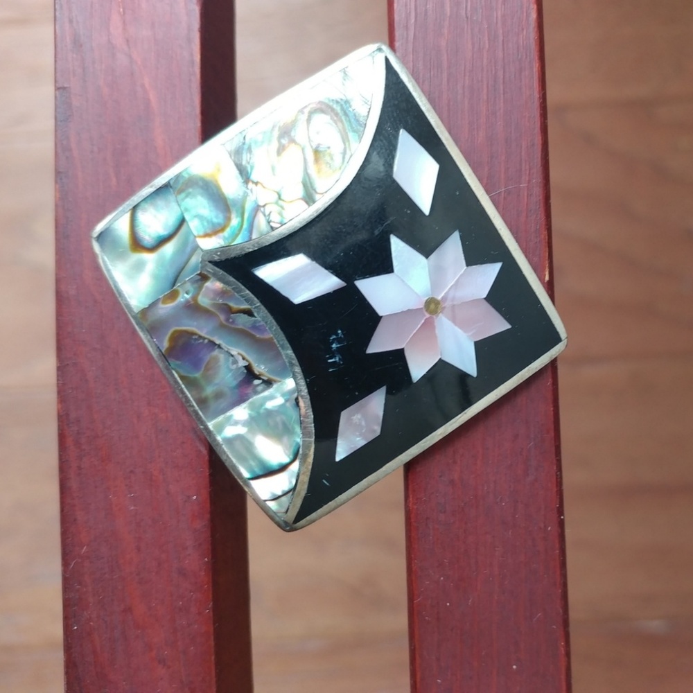 Alpaca Mexico Silver Abalone Brooch